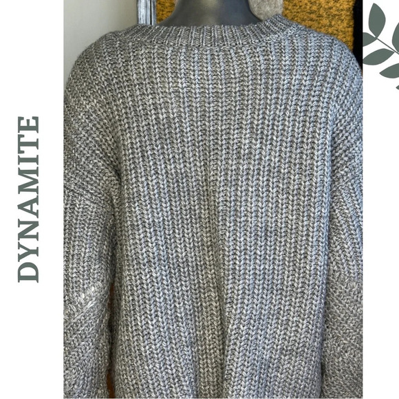 Dynamite Oversized Chunky Shaker Knit Grey Sweater V Neck Long Sleeve Sz Small - Picture 7 of 7
